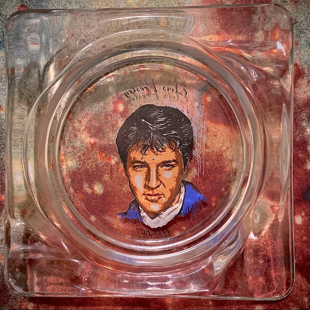 Vintage Elvis Presley collectible glass Astray